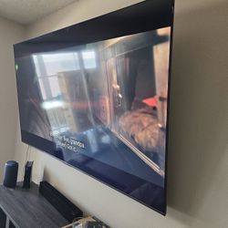 85 Inch TV $150