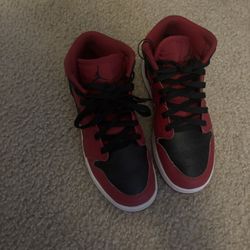 Jordan 1 Size 4.5