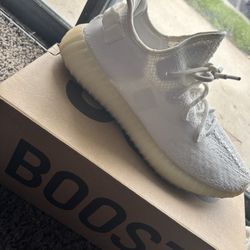 Yeezy “Cream White” 350  SZ 10
