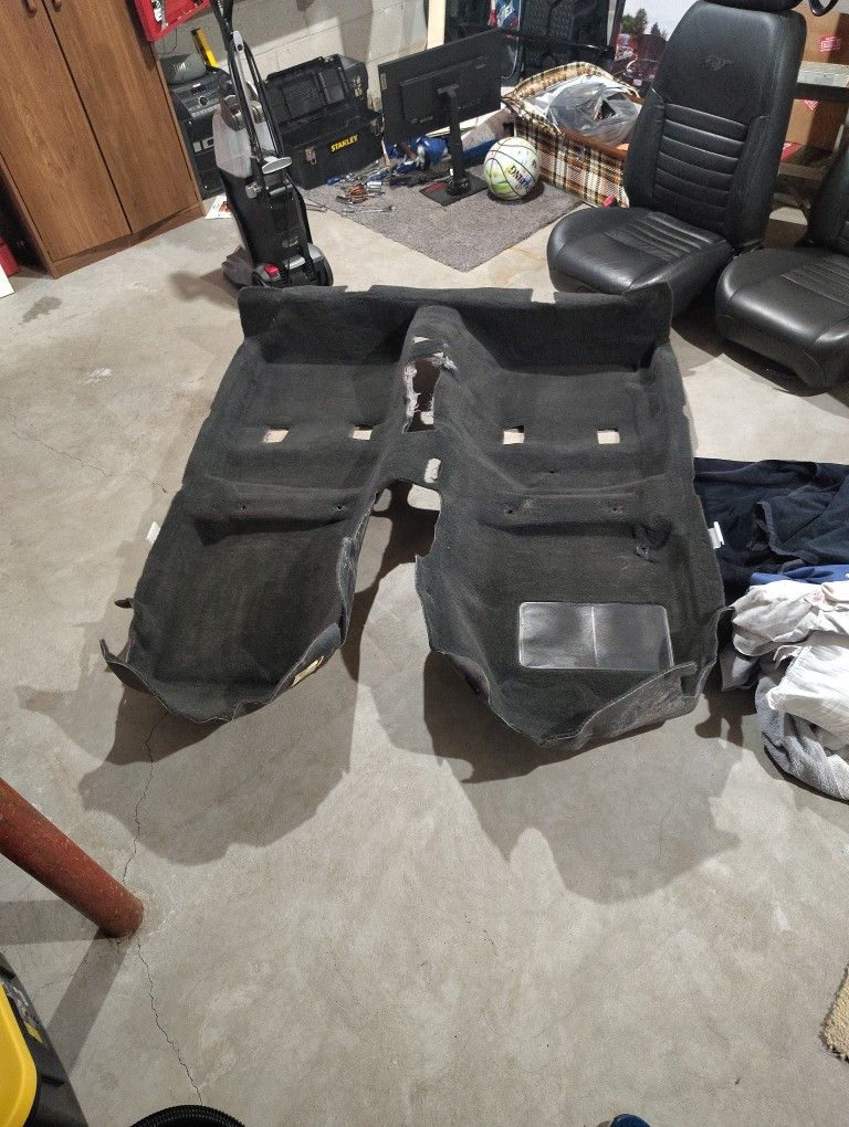 94-04 Black Mustang Carpet