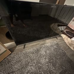 58” ROKU TV great condition