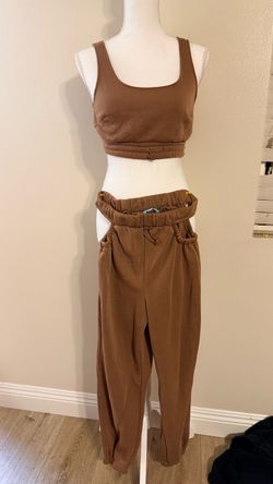 Nice 2 piece