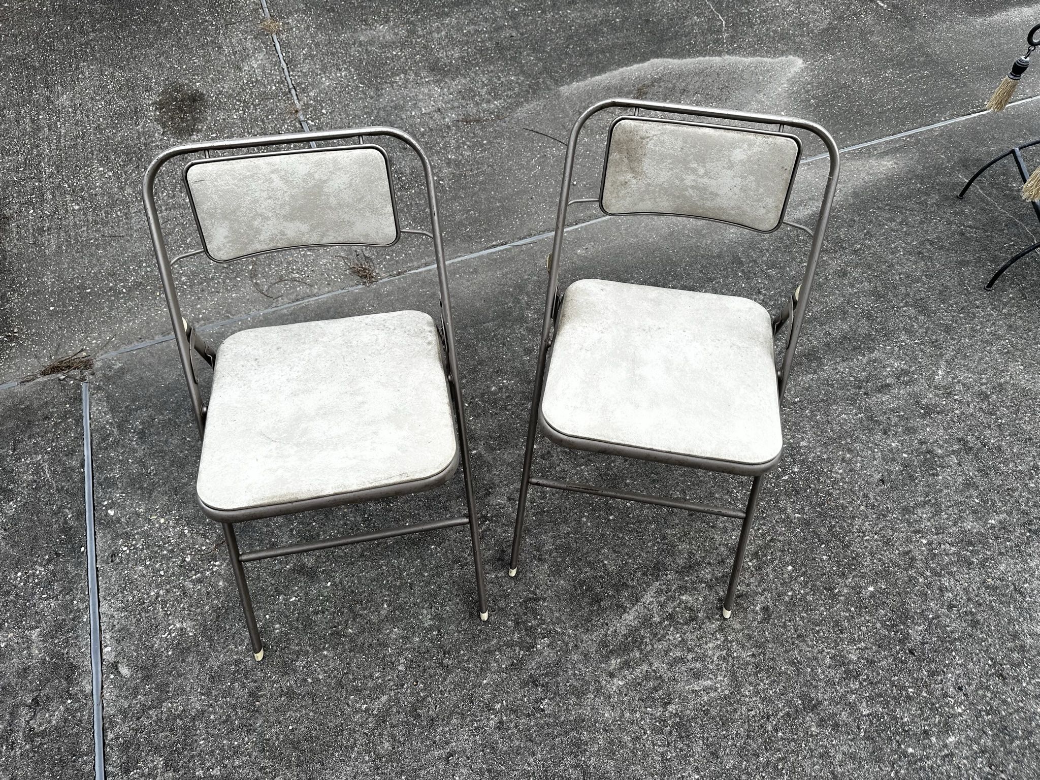 Antique Samsonite card folding chairs
