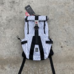 Chrome Industries Tensile Trail Hydro Pack/Backpack