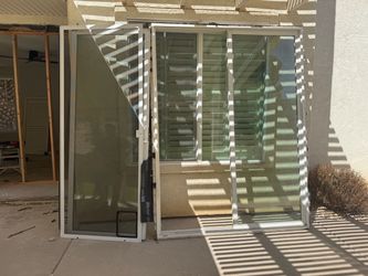 Sliding door
