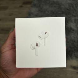 (BEST OFFERS) Apple Airpods Pro 2nd Generation with MagSafe Wireless Charging Case - White