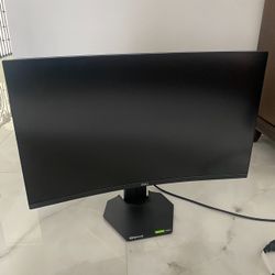 Dell Gaming Monitor 27 Inch Curved 144Hz