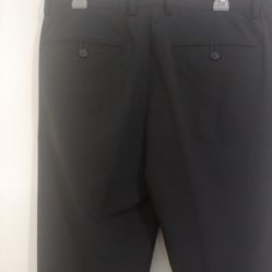 Men's Slacks Size 34/33 Never Worn