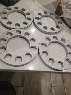 Dodge charger,Challenger, 300, Jeep Cherokee, Chevy c1500, Tahoe, Blazer 5 lug 1/2 inch wheel spacer