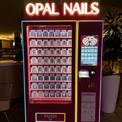 Smart Handcrafted Press-on Nails Vending Machine For sale 