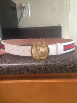 Gucci belt serial number 121282-3959-80-82 for Sale in Lakewood, WA -  OfferUp