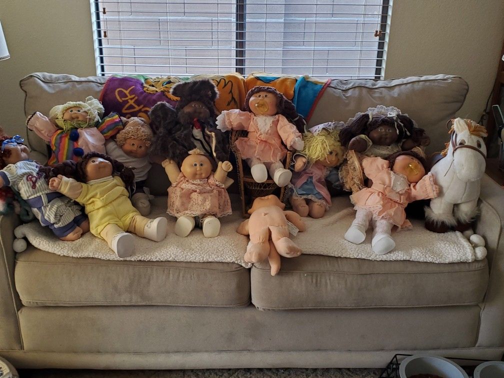 Vintage Cabbage Patch Dolls