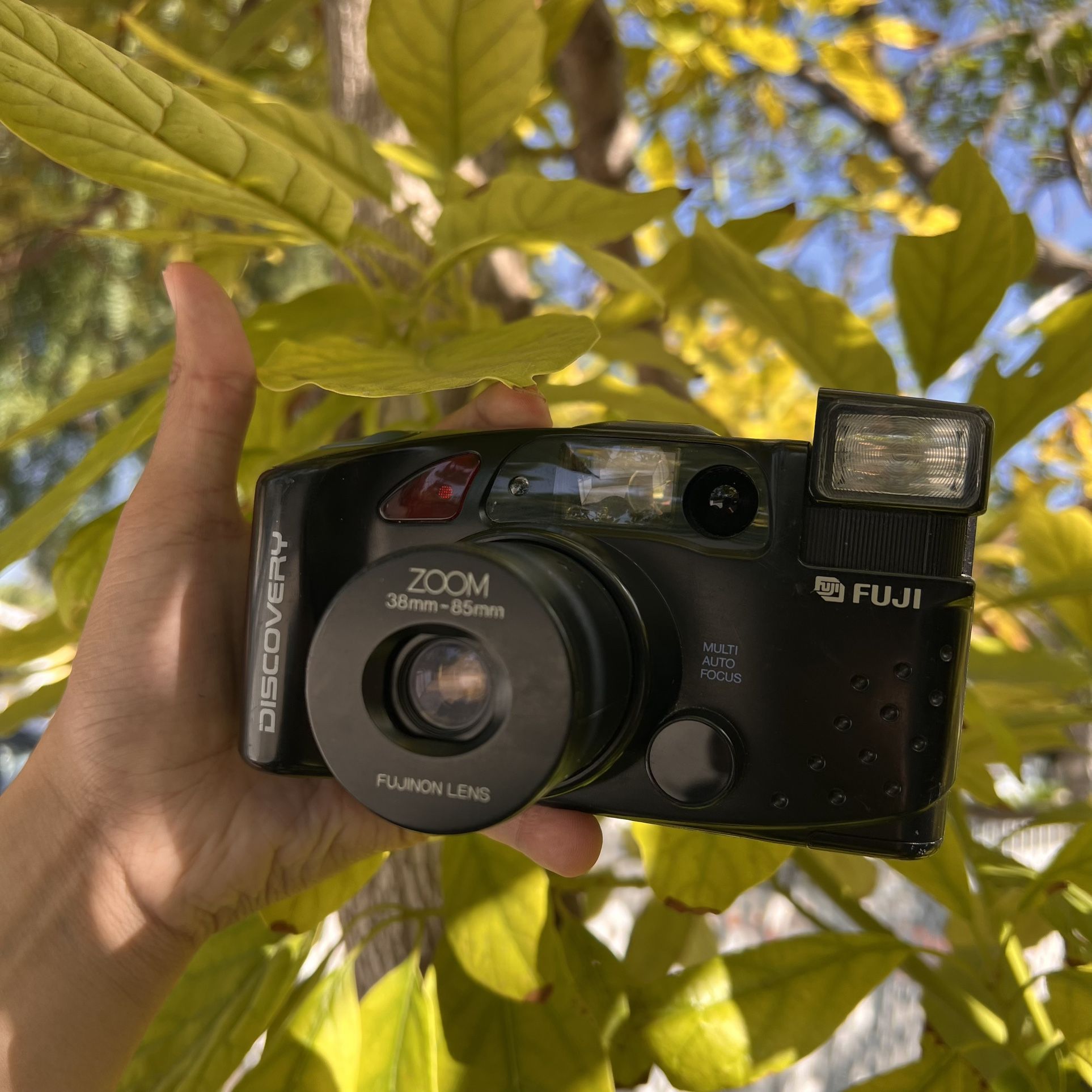 Fuji Discovery 900 Zoom Plus 35mm Point and Shoot Film Camera