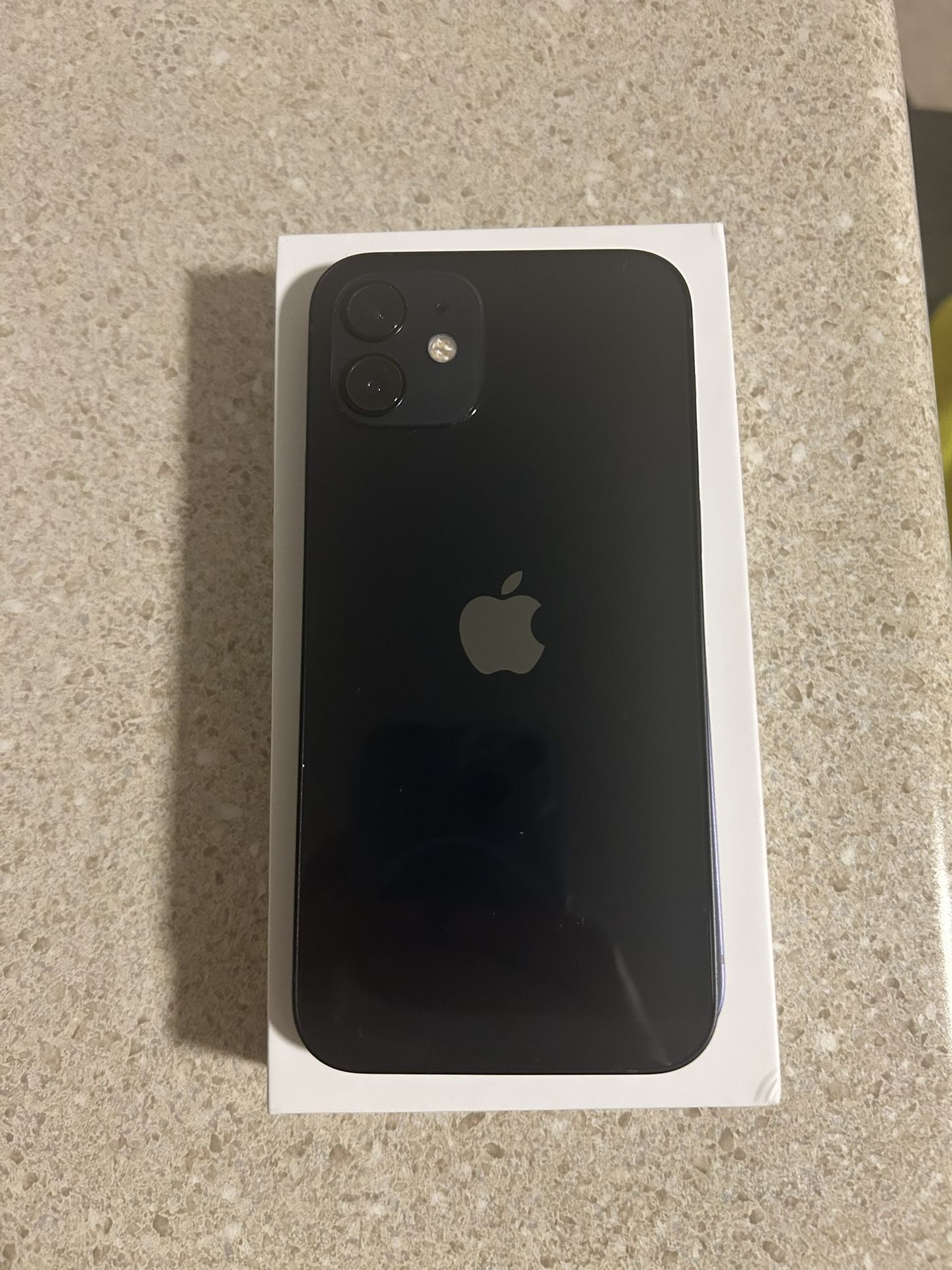 iPhone 12 Unlocked 64gb Like New With Box $240 Or Trade For Samsung.
