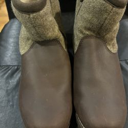 Uggs Leather Boots