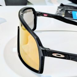 Oakley Sutro Prizm 