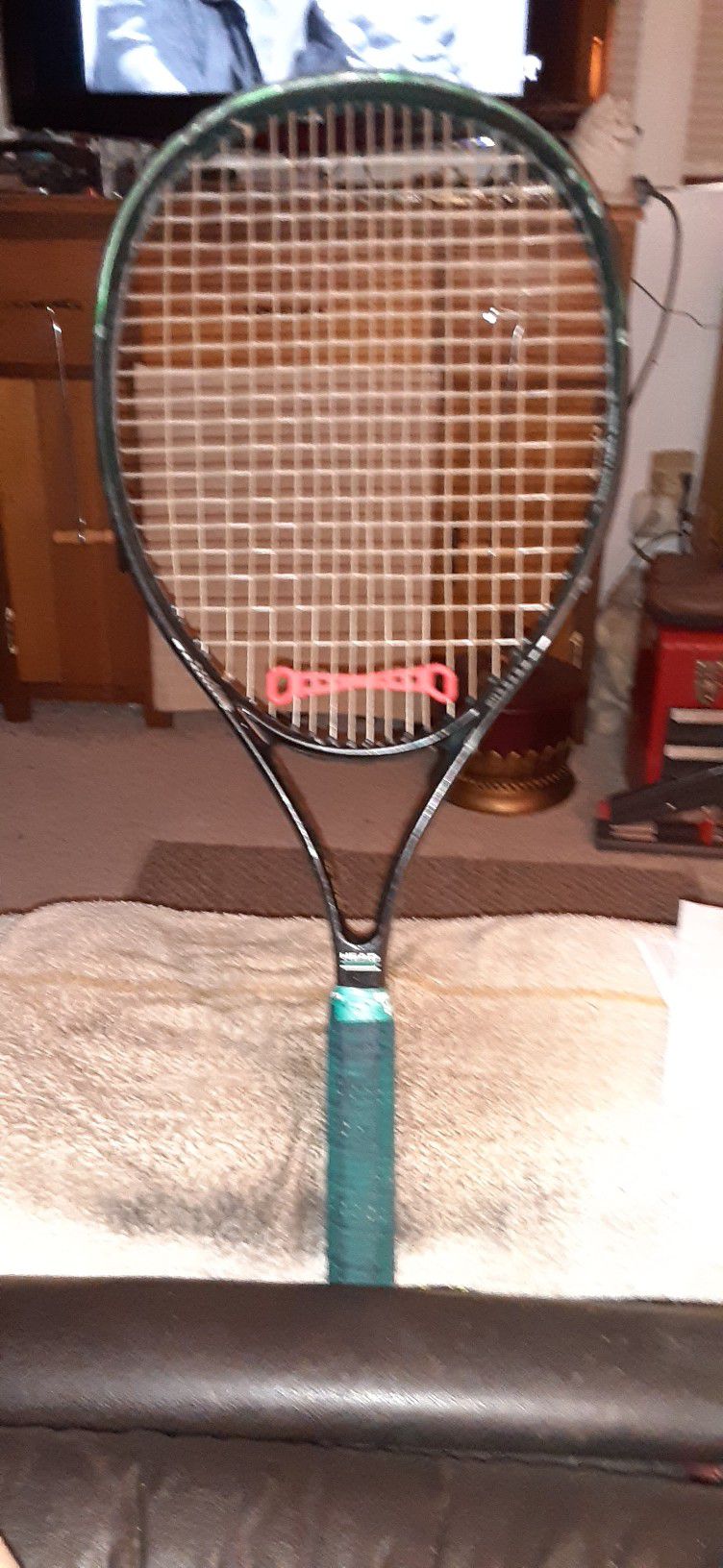 Head Genesis 720 Tennis Racket 