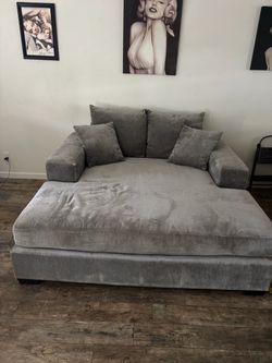 The Biggie Extra Large Chair / Chaise, made by Phoenix Custom Furniture,