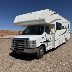 RV Motorhome Couchman Leprechaun 2013