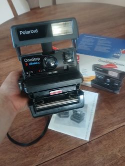 Polaroid OneStep Close Up Instant Camera
