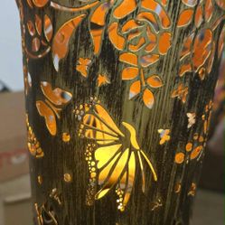 Butterfly Solar Lanterns Outdoor Waterproof Hanging Solar Lights Butterfly Gifts for Women Men Metal Decorative LED Lanterns for Garden Decor,Yard,Pat