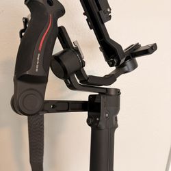 DJI RS 3 Gimbal (NEGOTIABLE!) 