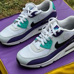Nike air max size 8