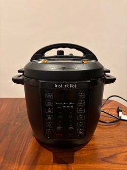 Instant Pot RIO 6QT Multi-Cooker / Electric Pressure Cooker
