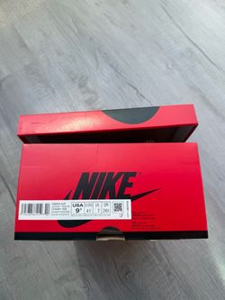 Seafoam 1s size 9.5 w 8.5 men