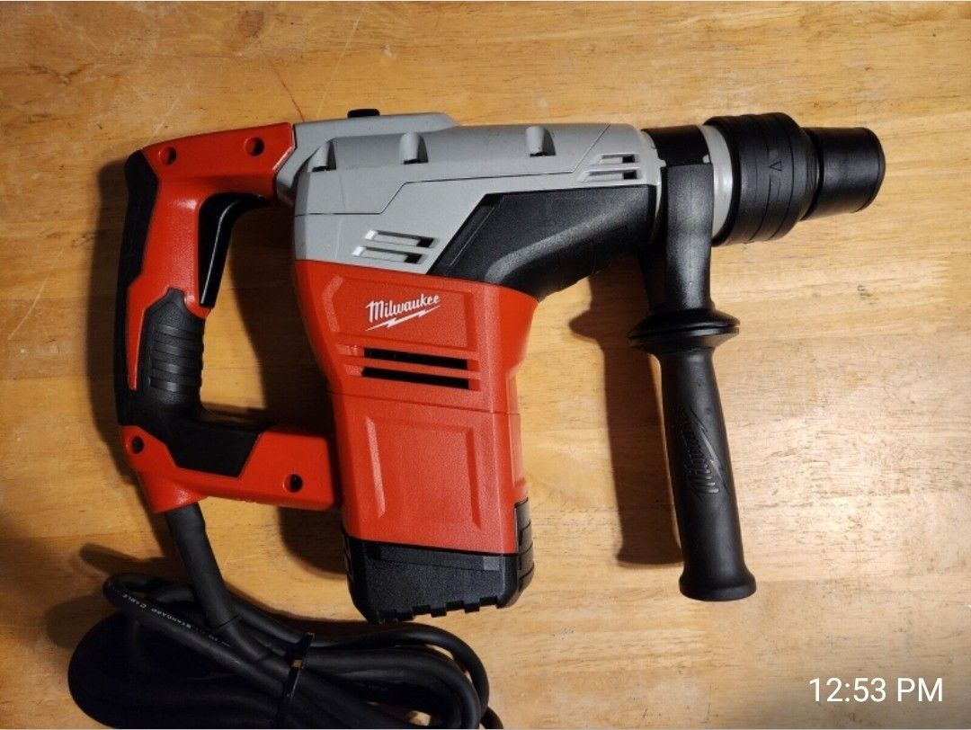 Milwaukee 5317-20 1-9/16” SDS-Max Heavy Duty Rotary Hammer