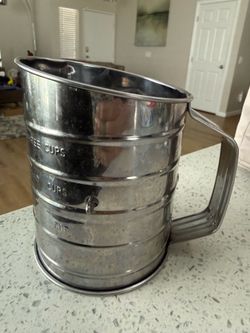 Flour Sifter