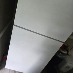 Refrigerator  Kenmore 
