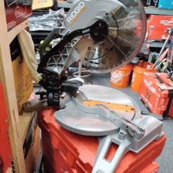 RIDGID MITER SAW 120V 12IN