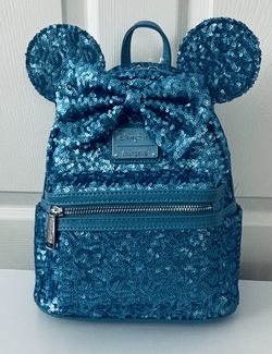 Disney Parks Loungefly Minnie Mouse Mini Backpack – Hydrangea
