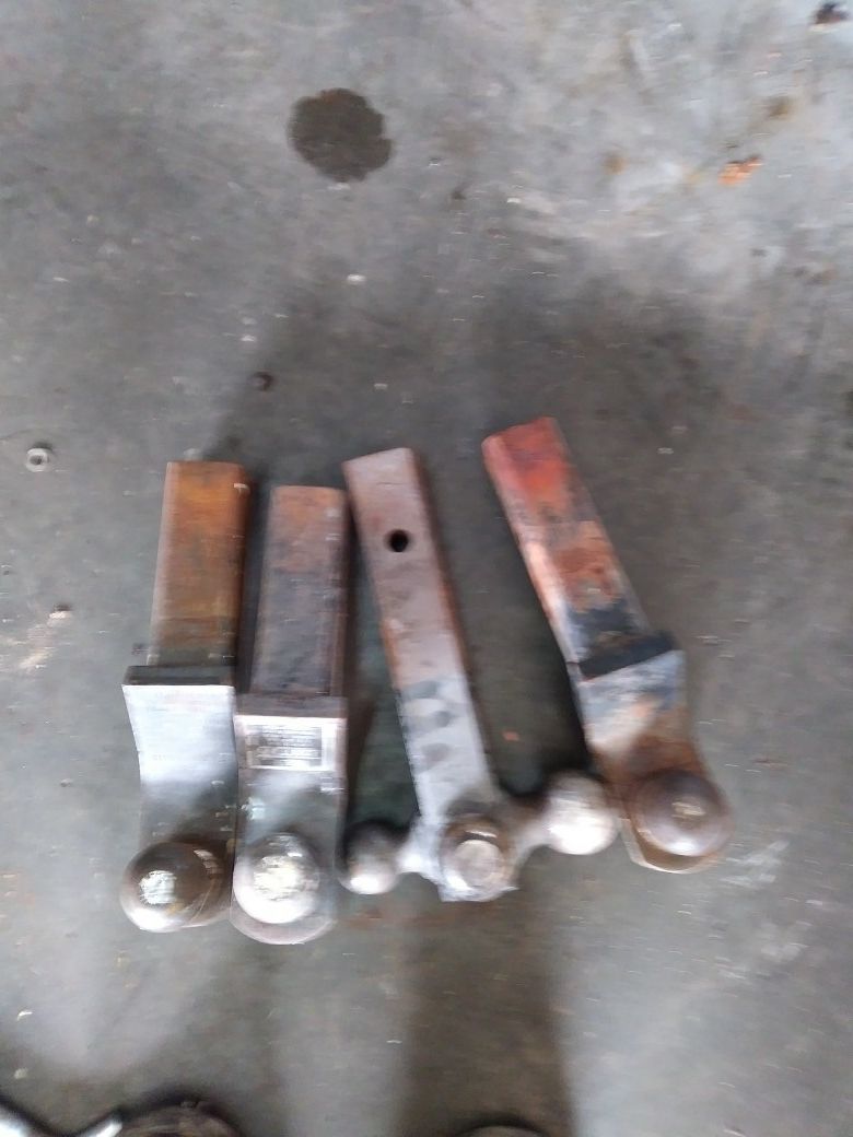 Trailer recievers with ball 20$ each