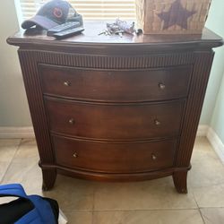 Mahogany Wood Bedroom Set 