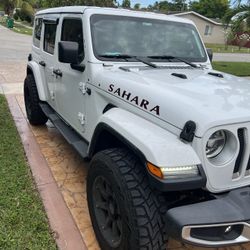 2019 Jeep Wrangler Unlimited Sahara