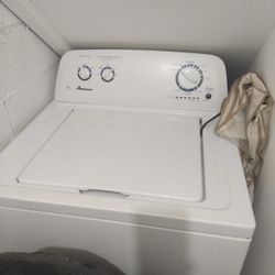 Amana High Efficincy Washing Machiene Works Like  Brand New