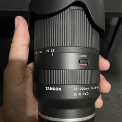 Tamron 28-200mm lense