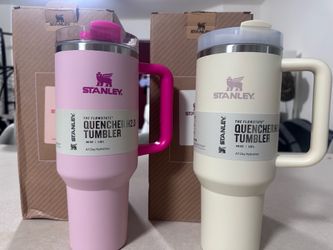 40 oz Stanley tumbler