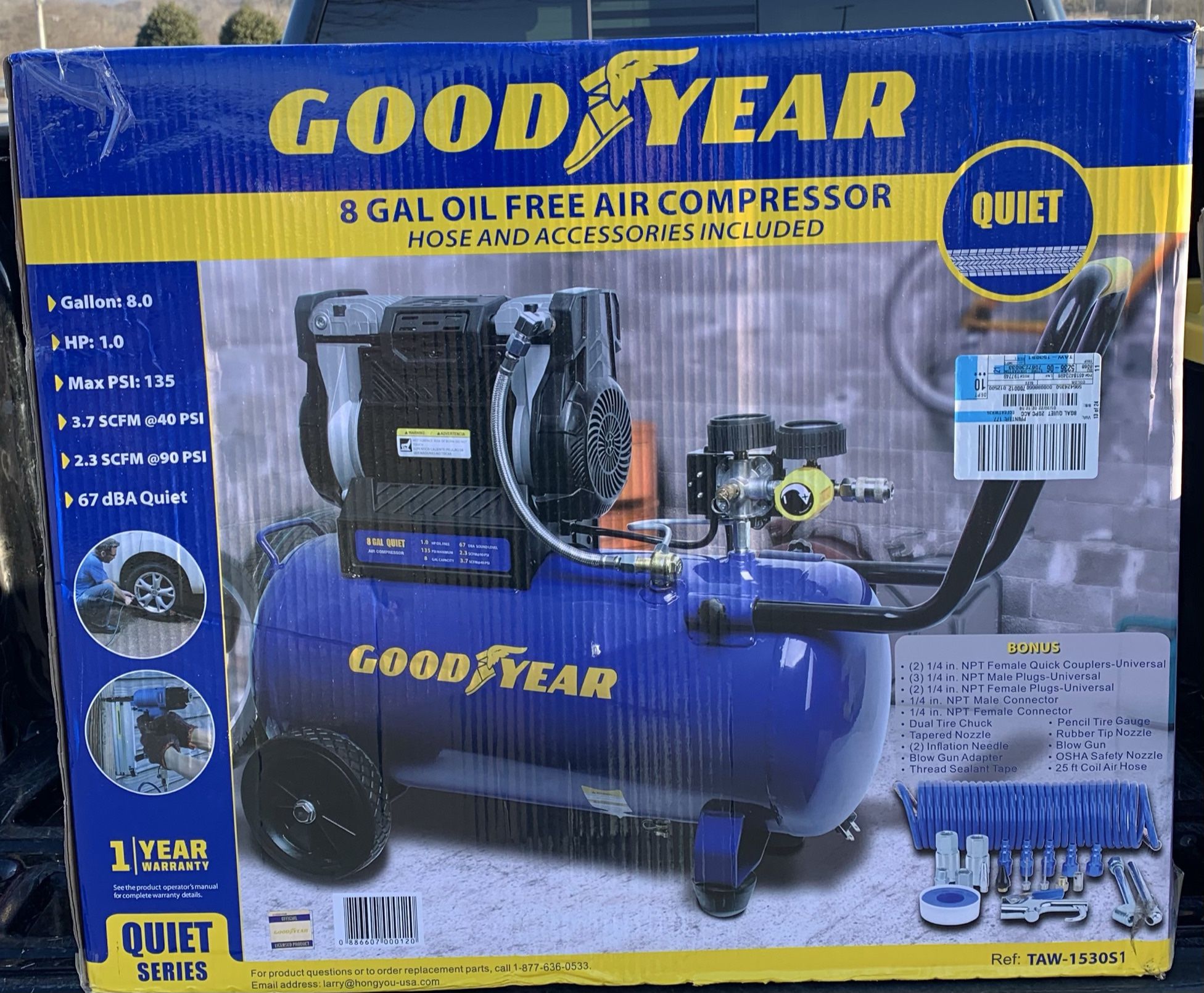 Goodyear 8 Gallon Air Compressor With Hose And Accessories 
