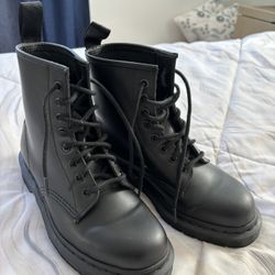 Dr. Marten Boots