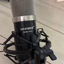 Neewer NW-700 Condenser Microphone 