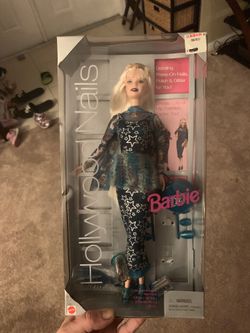 Hollywood nails Barbie collectible