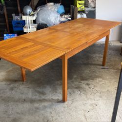 Mid Century Modern Table with Wing Extensions
