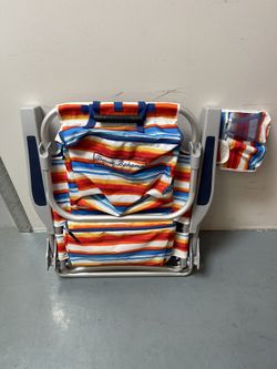 Tommy Bahama Stripped Beach Chair With Insulated Cooler And Storage Pouch