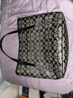 Coach Peyton Zip Bag