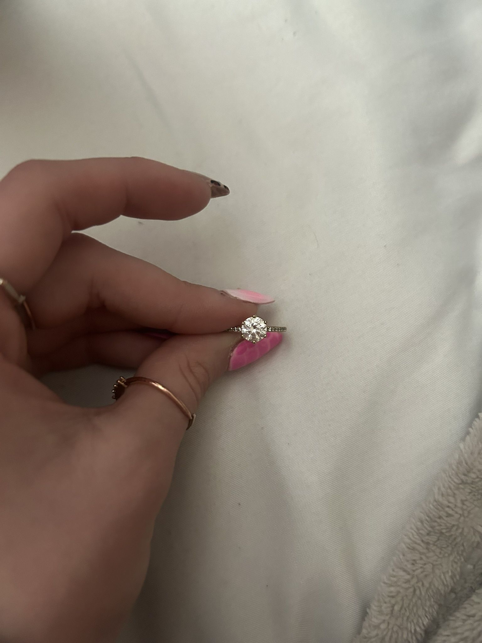 Gold 18k gold promise ring size 5