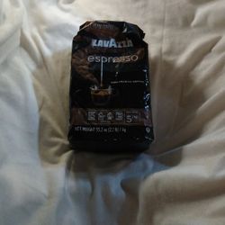 LavAzza Espresso Arabica Coffee