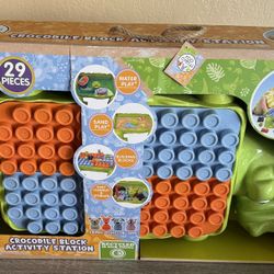 New crocodile block activity station 